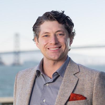 Lindsay James, photo 1