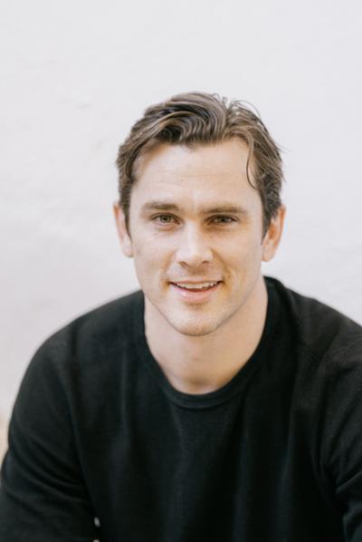 Derek Baynton, photo 1