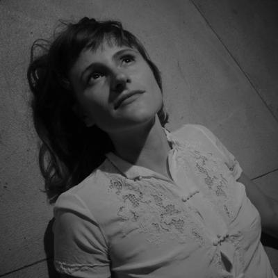 Jessie Gray, photo 1