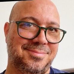 Chris Apostle, photo 2