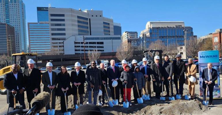 Jacquese Hill, photo 2