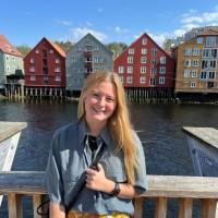 Sarah Hilton-Watts, photo 1