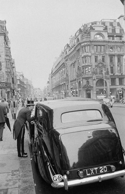 Mark Austen, photo 1