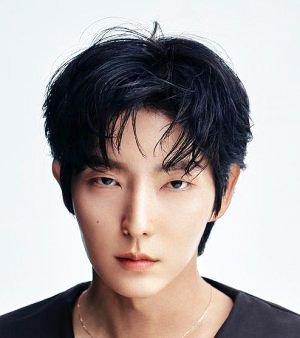 Joon Gil Lee, photo 1