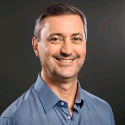 Kris McEwan, photo 2