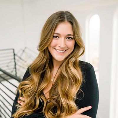 Jacqui Howe, photo 1