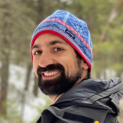 Edward Casabian, photo 1