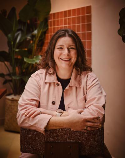 Lily Simpson, photo 2