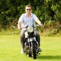 Martin Knight, photo 2