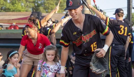 Connor Williams, photo 1