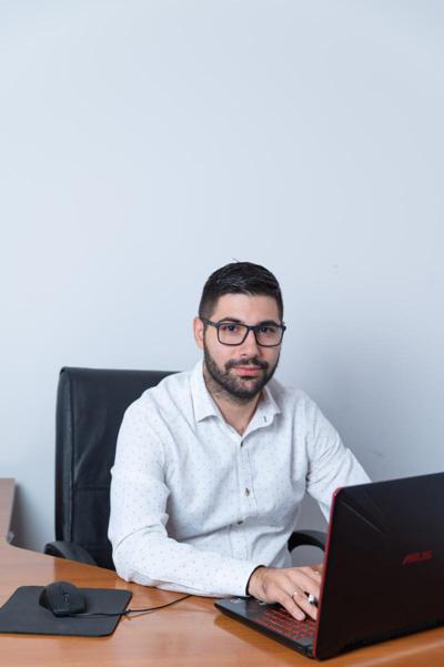 John Christofi, photo 2