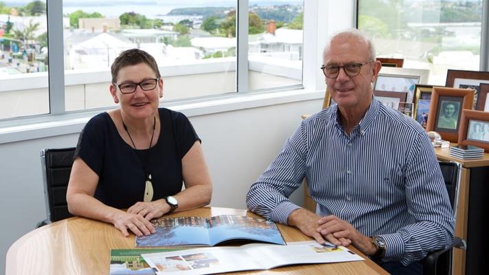 Bruce MacDonald, photo 2