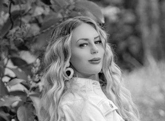 Hailey Lucas, photo 2