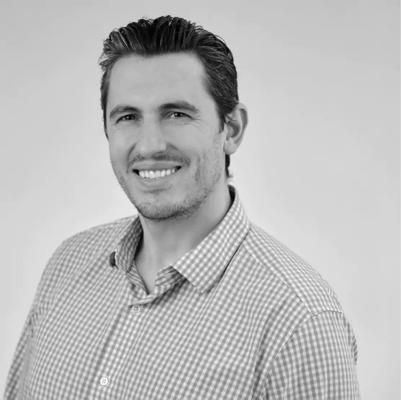 Pierce Ogden, photo 1