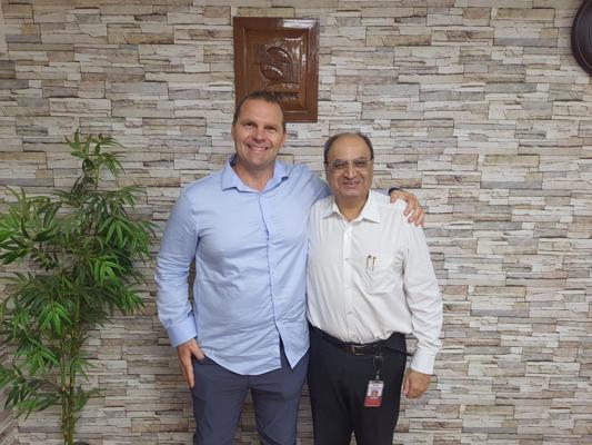 Robert DeCou, photo 1