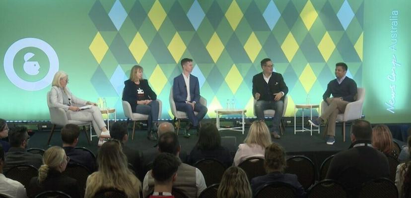 Krishna Kanagarayer, photo 1