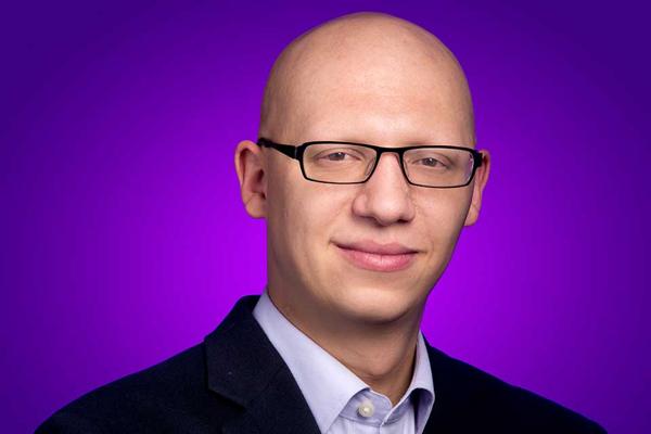 Adam Smoler, photo 1