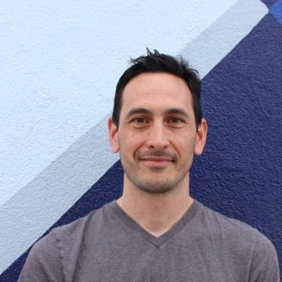 Russell Taga, photo 1