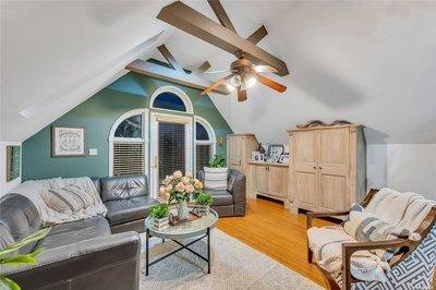 Nicole Cooke, photo 1