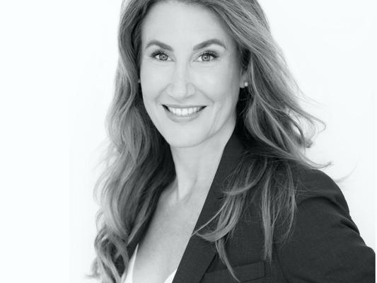 Tracey Holland, photo 2