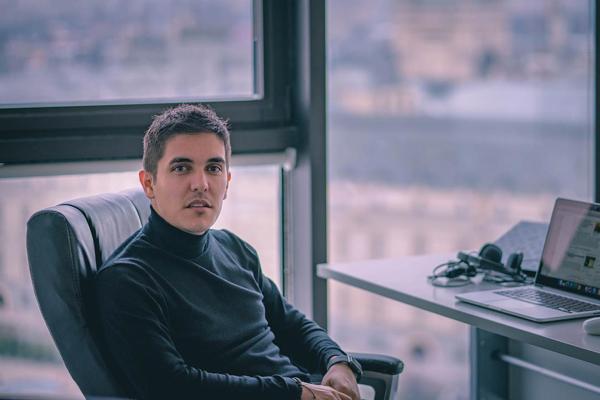 Ionut Macarin, photo 2