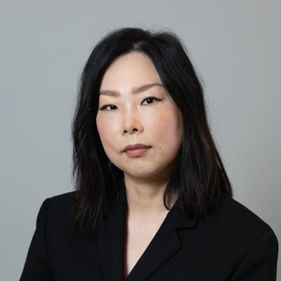 Linda Yang, photo 1