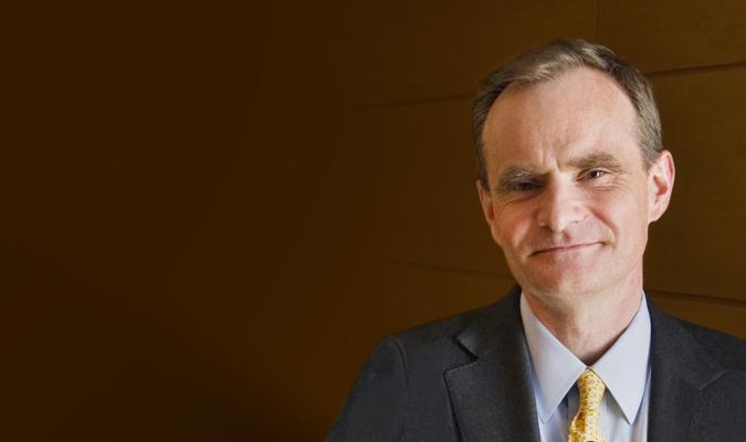 Simon Johnson, photo 2