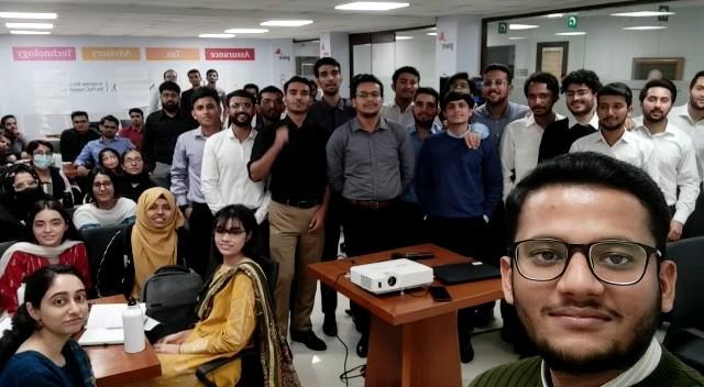 Razi Muhammad, photo 2