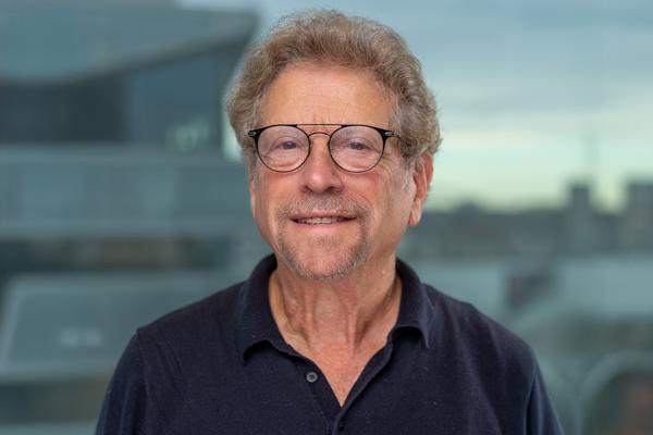 Eli Reisner, photo 1