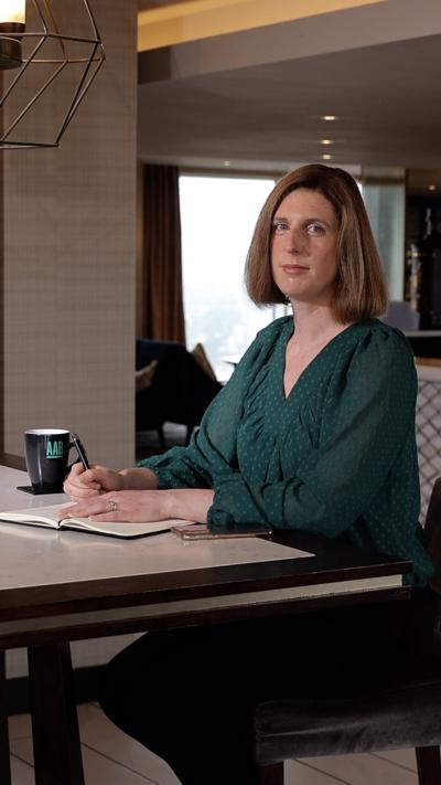 Anna Phipps, photo 1