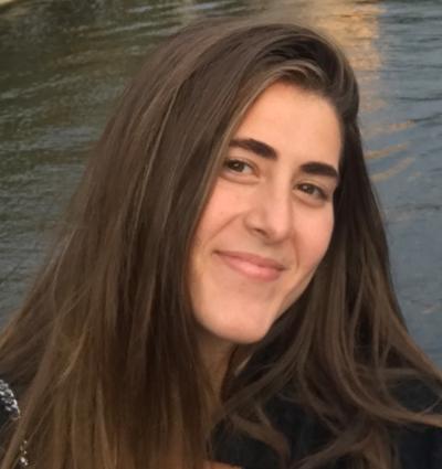 Olivia Dell, photo 1