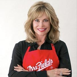 Debra Field, photo 2