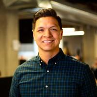 Adam Hernandez, photo 2