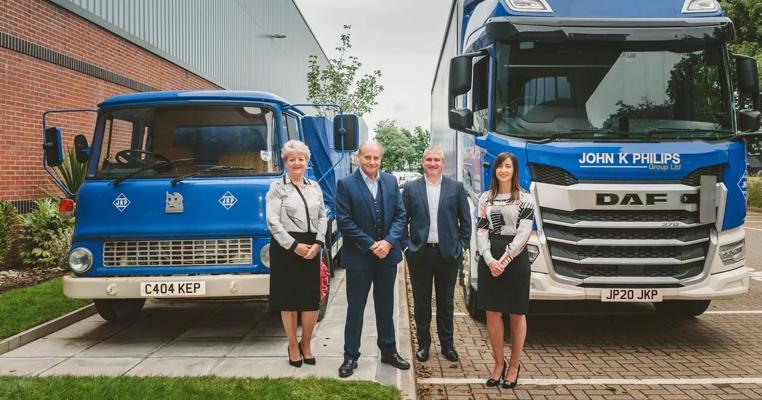 Gary Phillips, photo 1