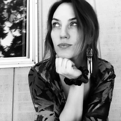 Nanea Reeves, photo 1