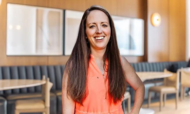 Katelyn Thompson, photo 1