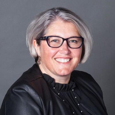 Laura (Sluyter) Polycarpou, photo 1