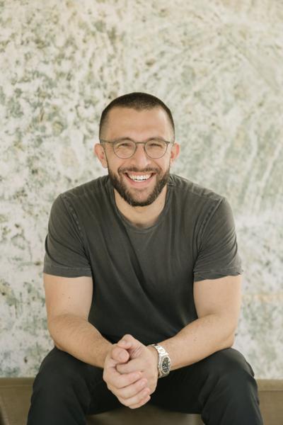 Soren Larson, photo 1