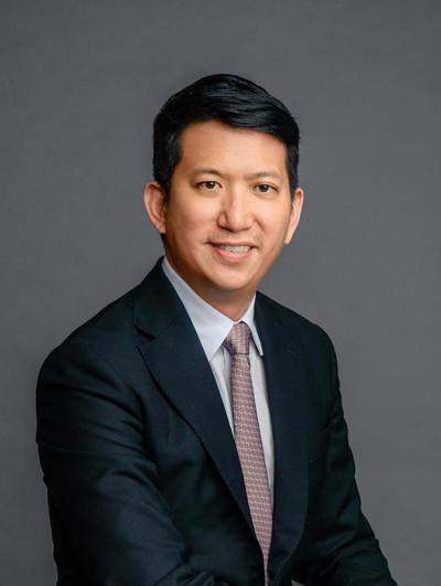 Nicholas Tang, photo 2