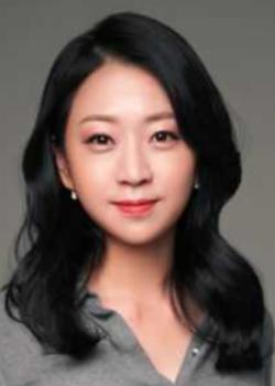 Natalie Ryang, photo 2