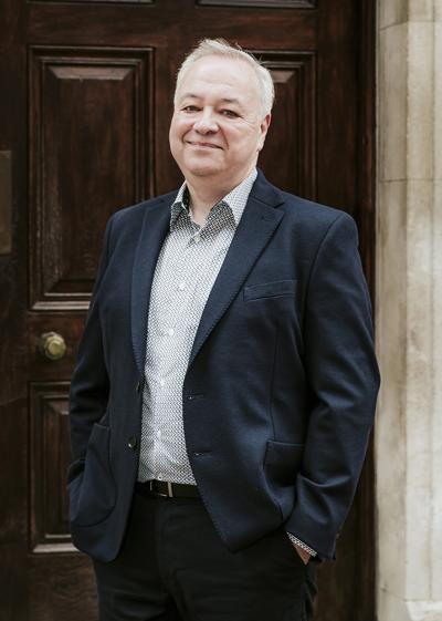 Stuart Barry, photo 2