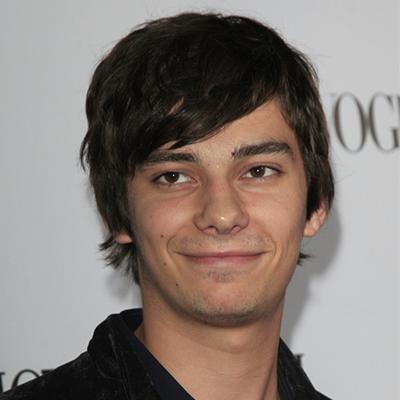 Devon Bostock, photo 1