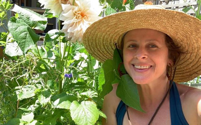 Emily Zionts, photo 1