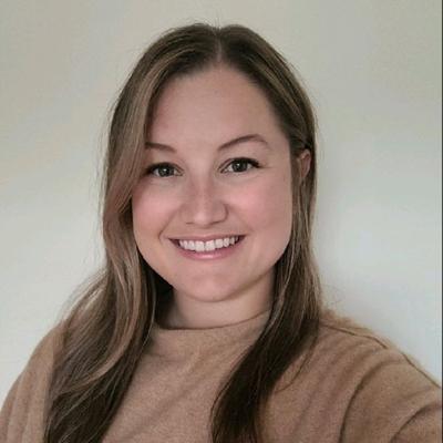 Kristina Baker, photo 1