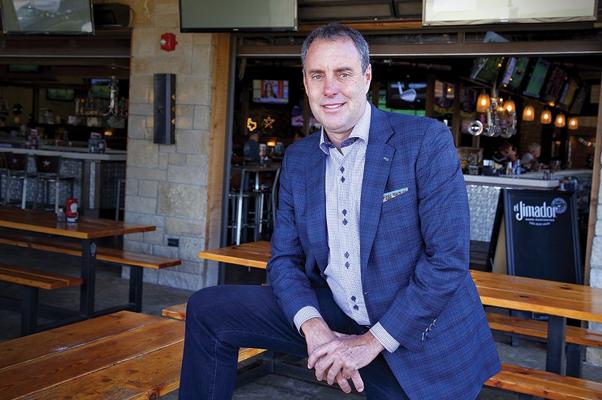 Brent Chaters, photo 1