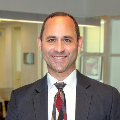 Dan Chiafair, photo 1