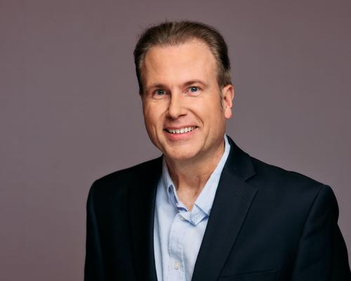 Jesse Harriott, photo 2