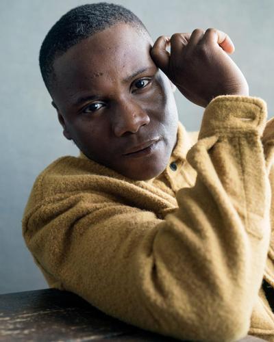 Abhishek Bakare, photo 1