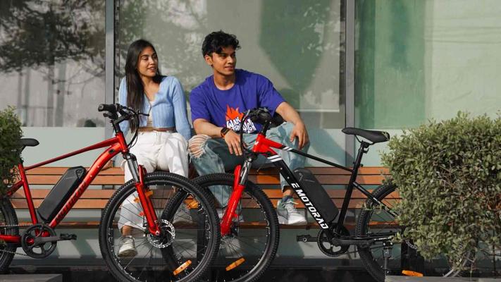 Aniket Bora, photo 1