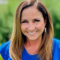 Deborah Everly, photo 2